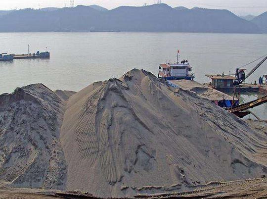盗采江砂14.5万吨，价值超1000万！关于长江采砂，国家这样规定